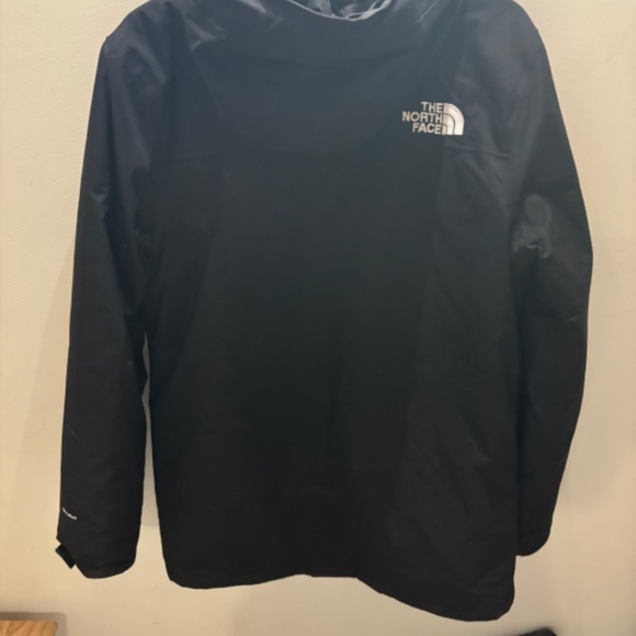 The North Face Parka - Picture 3 of 6